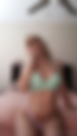 trap_goddesss/pics/20200422-33832402-What_kind_of_stuff_wou.jpg