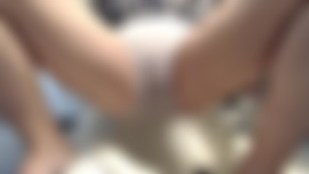 Tinytwat 1/Tinytwat_Peeing_In_The_Sink.mp4